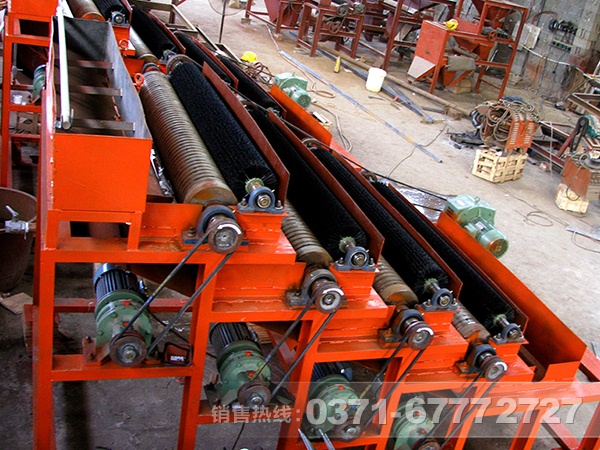 褐鐵礦生產(chǎn)線設(shè)備加工現(xiàn)場 褐鐵礦生產(chǎn)線設(shè)備加工現(xiàn)場