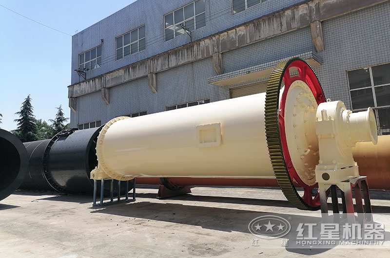 工業(yè)球磨機(jī)圖片 工業(yè)球磨機(jī)圖片