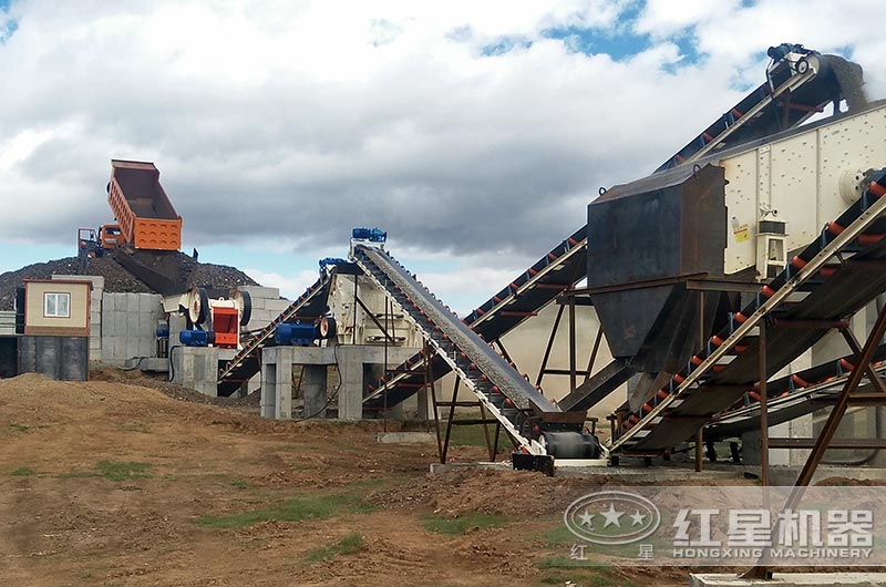 尾礦制砂現(xiàn)場實拍圖 尾礦制砂現(xiàn)場實拍圖