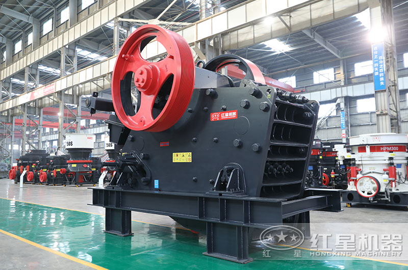 液壓顎式碎石機圖片 液壓顎式碎石機圖片