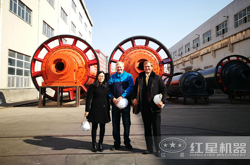 客戶來廠考察設(shè)備 客戶來廠考察設(shè)備