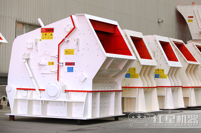 臥式反擊破碎機實拍圖 臥式反擊破碎機實拍圖