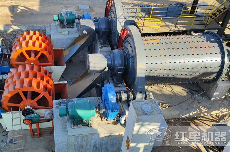 安徽客戶(hù)球磨機(jī)工作現(xiàn)場(chǎng)實(shí)拍圖 安徽客戶(hù)球磨機(jī)工作現(xiàn)場(chǎng)實(shí)拍圖