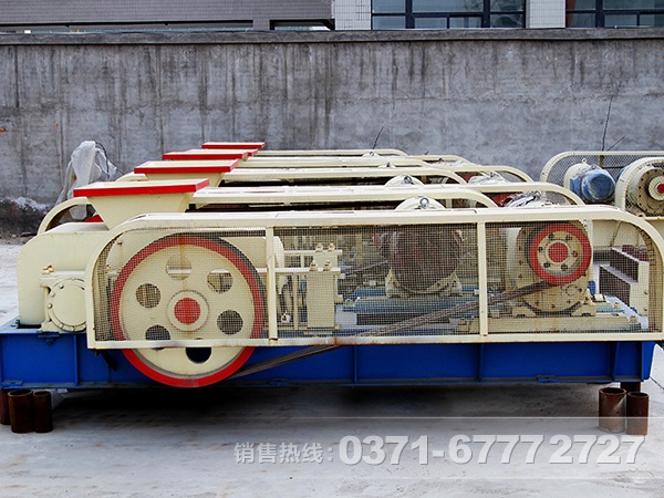 對輥制砂機(jī)優(yōu)勢