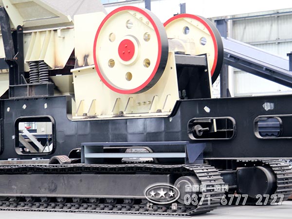 履帶式顎破+反擊破碎機