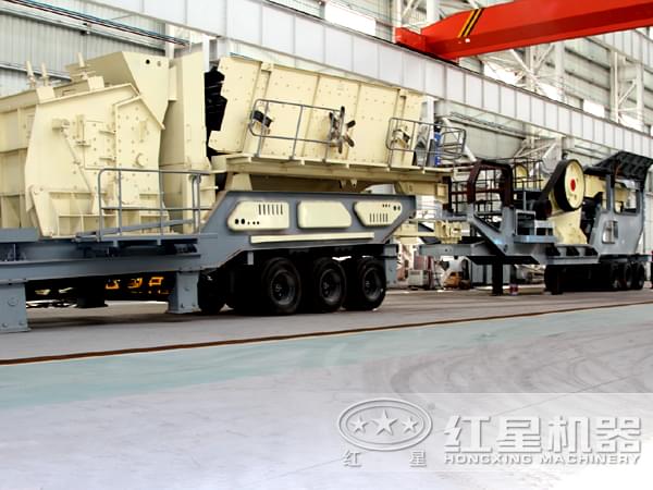 反擊式移動(dòng)破碎站