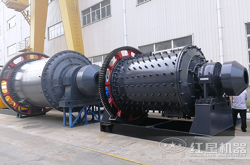 格子型球磨機(jī)和溢流型球磨機(jī)實(shí)拍圖 格子型球磨機(jī)和溢流型球磨機(jī)實(shí)拍圖