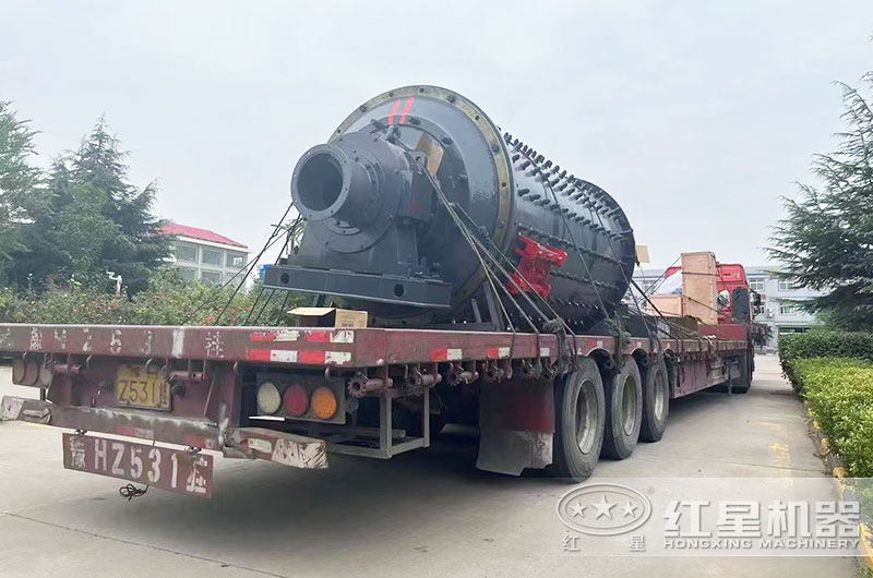 2145球磨機(jī)發(fā)貨現(xiàn)場 2145球磨機(jī)發(fā)貨現(xiàn)場