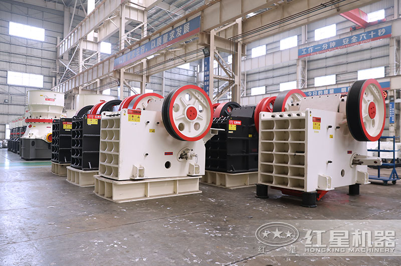 煤矸石顎式破碎機圖片