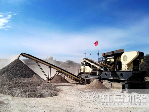 移動制砂機現(xiàn)場圖 移動制砂機現(xiàn)場圖