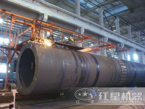 紅星機器烘干機生產(chǎn)車間