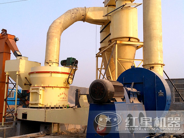 高壓磨粉機(jī)現(xiàn)場圖 高壓磨粉機(jī)現(xiàn)場圖