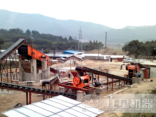 客戶破碎生產(chǎn)線現(xiàn)場圖 客戶破碎生產(chǎn)線現(xiàn)場圖