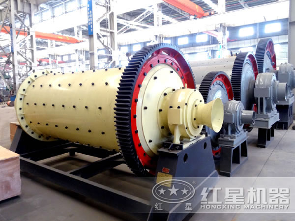 陶瓷球磨機(jī)生產(chǎn)車間 陶瓷球磨機(jī)生產(chǎn)車間