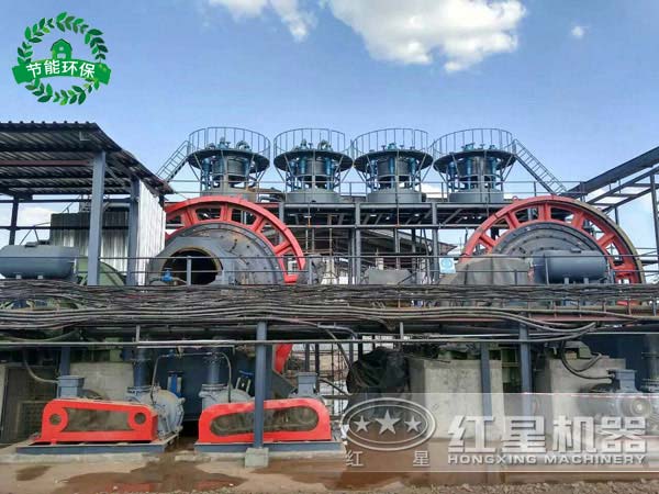 500噸大型球磨機(jī)工作現(xiàn)場，環(huán)保性能佳