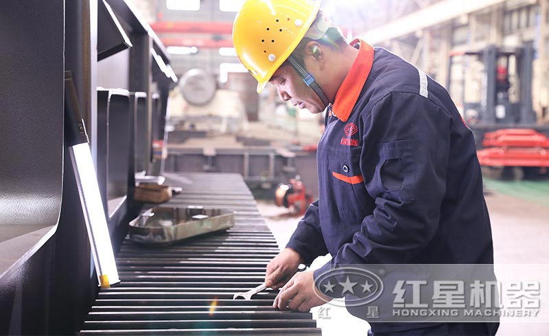 紅星車間作業(yè)現(xiàn)場(chǎng) 紅星車間作業(yè)現(xiàn)場(chǎng)