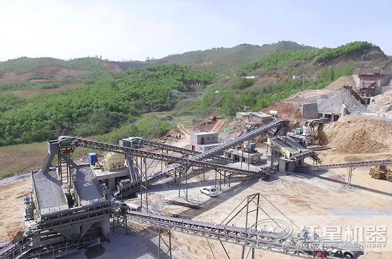 紅星大型碎石設(shè)備客戶現(xiàn)場(chǎng) 紅星大型碎石設(shè)備客戶現(xiàn)場(chǎng)
