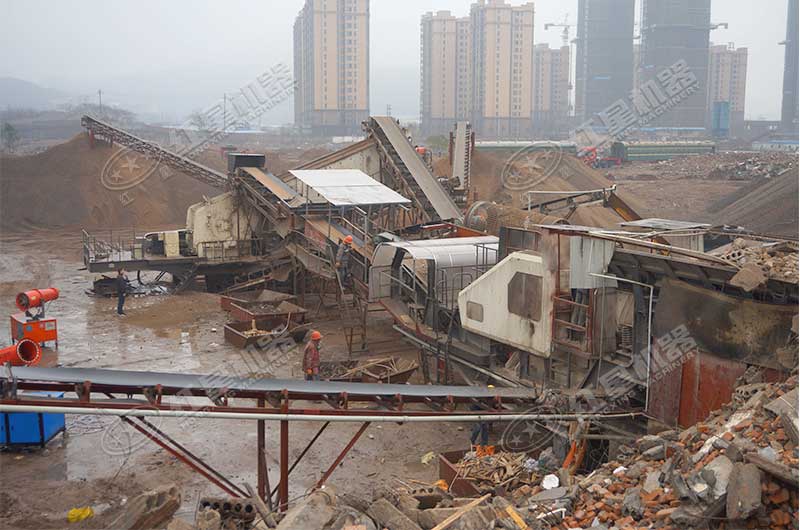 建筑垃圾再利用生產(chǎn)現(xiàn)場(chǎng) 建筑垃圾再利用生產(chǎn)現(xiàn)場(chǎng)