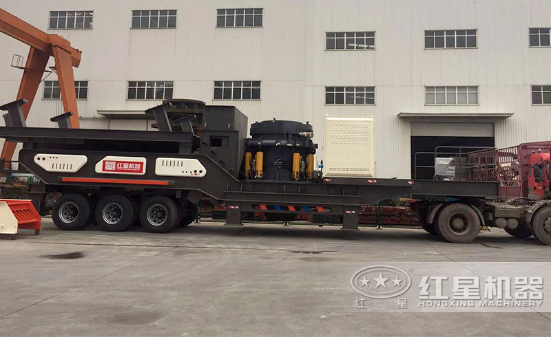 輪胎式移動(dòng)一體磕石機(jī) 輪胎式移動(dòng)一體磕石機(jī)