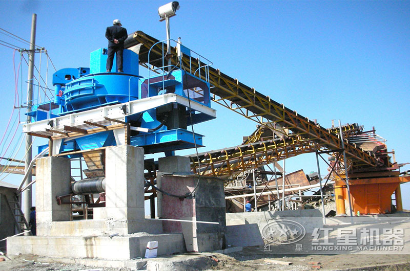 大型機制砂設備現(xiàn)場 大型機制砂設備現(xiàn)場