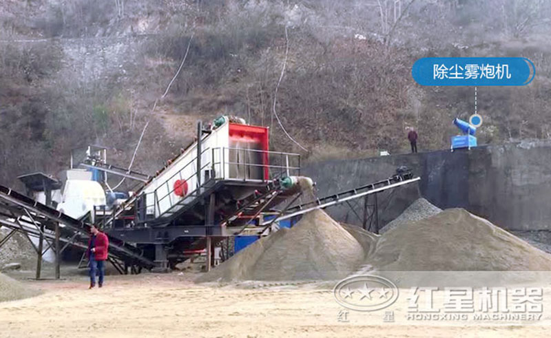 移動(dòng)生產(chǎn)沙子現(xiàn)場(chǎng) 移動(dòng)生產(chǎn)沙子現(xiàn)場(chǎng)