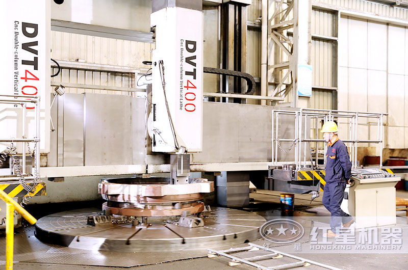 紅星機(jī)器車間作業(yè)現(xiàn)場 紅星機(jī)器車間作業(yè)現(xiàn)場