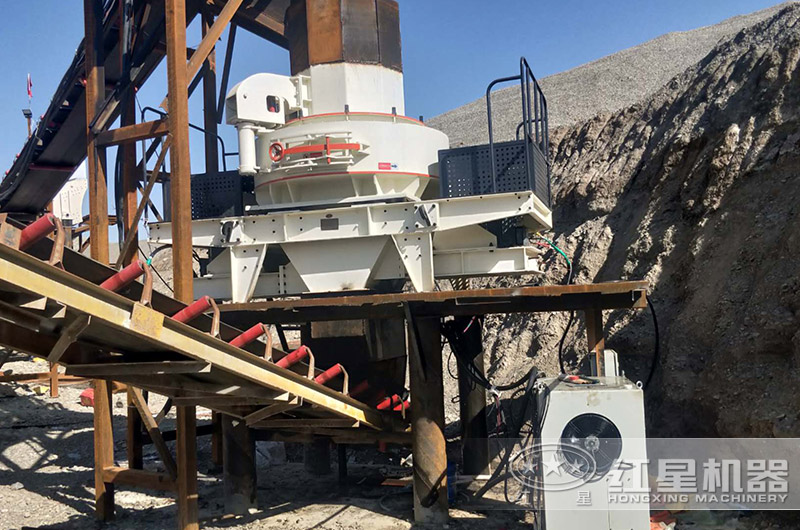 制砂機作業(yè)現場 制砂機作業(yè)現場