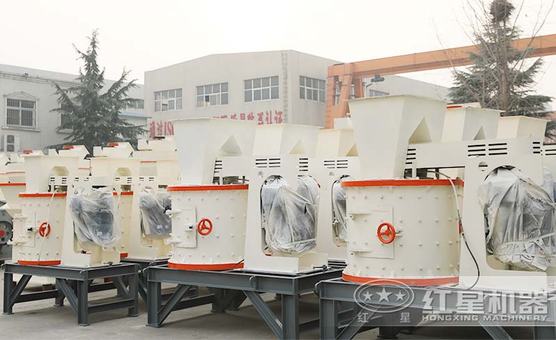 復合式破碎機實拍 復合式破碎機實拍