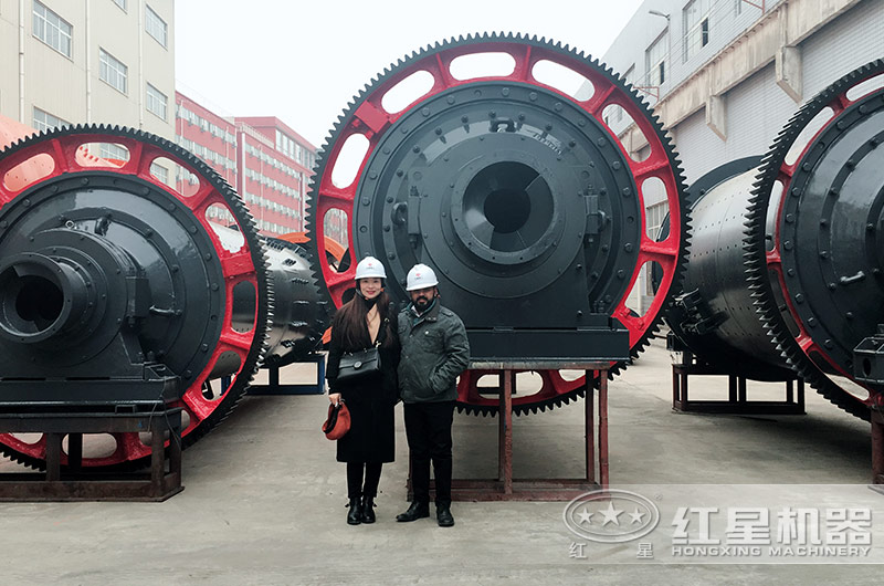 紅星客戶到廠參觀，實(shí)地考察設(shè)備