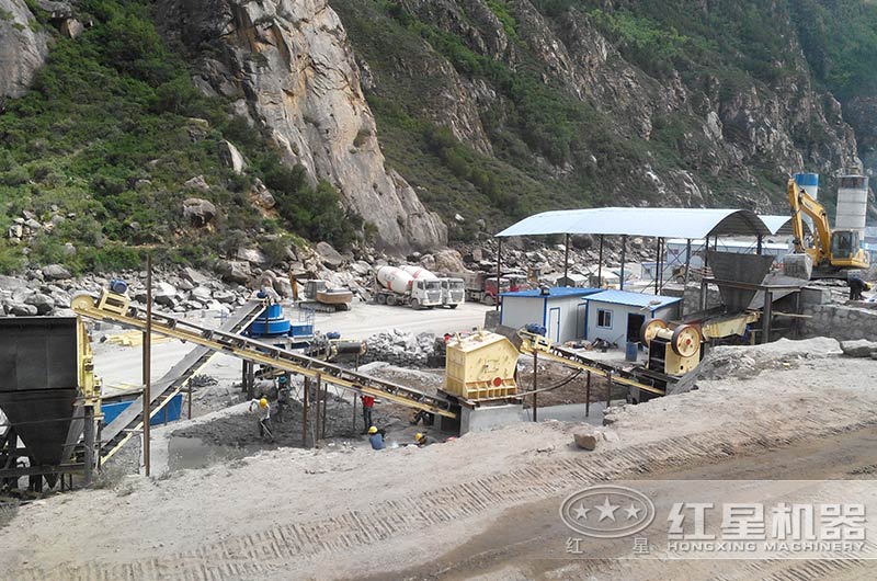 制砂生產現(xiàn)場 制砂生產現(xiàn)場