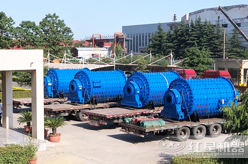 鐵礦石球磨機裝車準備發(fā)貨 鐵礦石球磨機裝車準備發(fā)貨